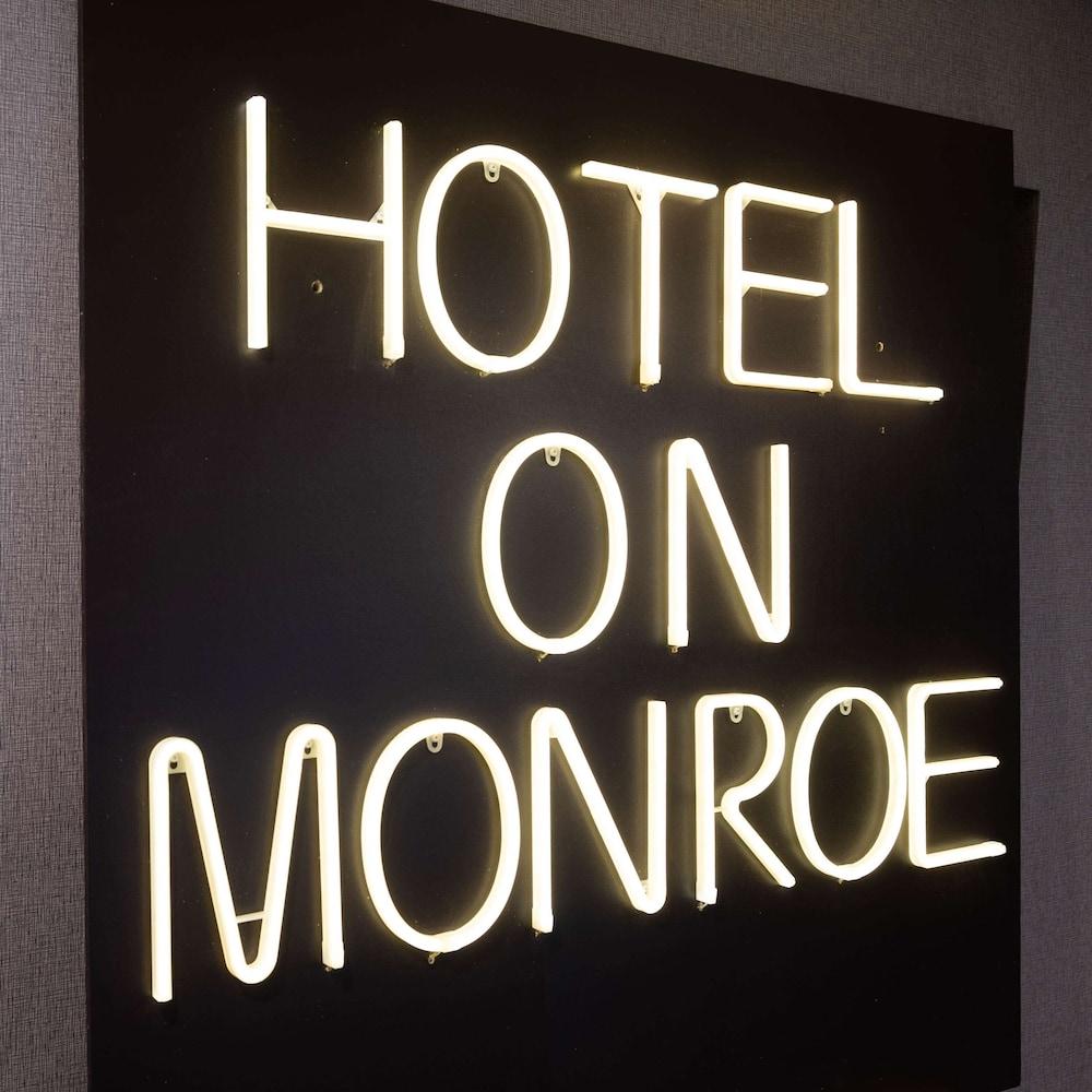 Hotel On Monroe Rochester Exteriör bild